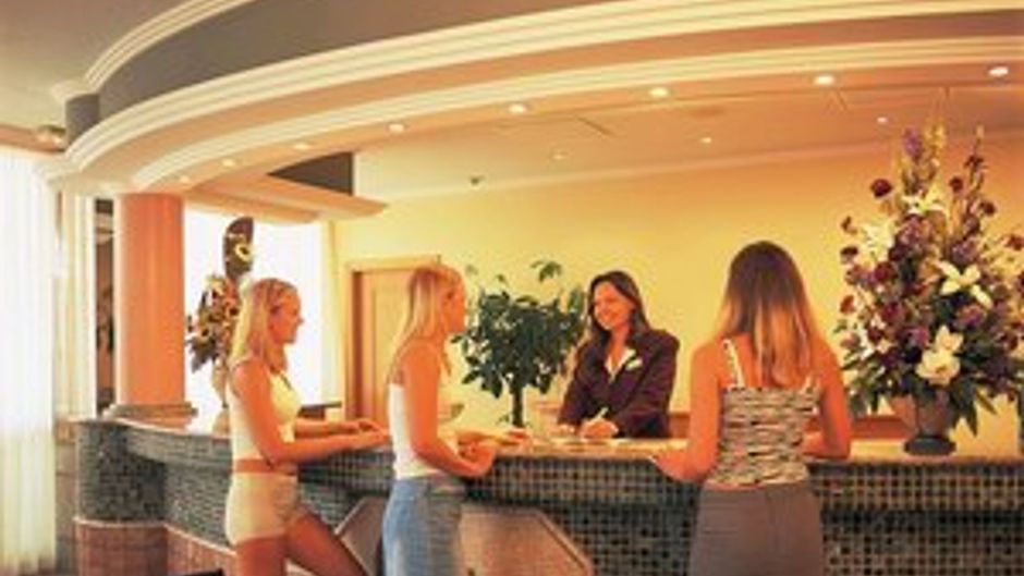 Hotel Kaktus Playa Lobby