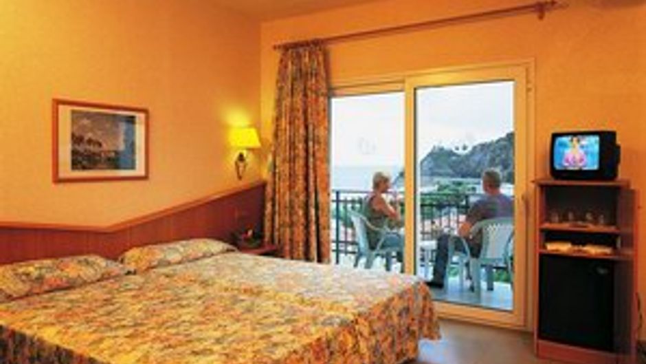 Hotel Kaktus Playa Room