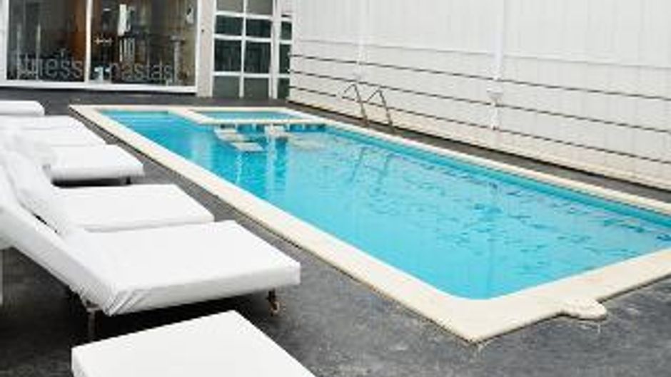 Nastasi Hotel & Spa Pool