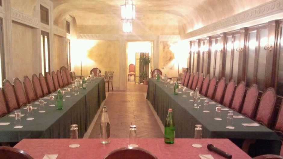 Palazzo Cardinal Cesi Meeting