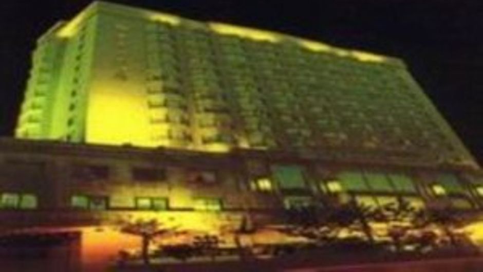 Pacific Luck Hotel Exterior