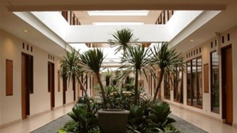 The Cherry Homes Hotel & Residence Lobby