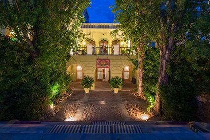 Cavas Wine Lodge