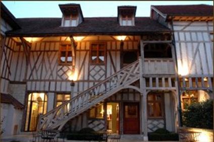 Le Maison de Rhodes