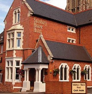 Taunton House Hotel