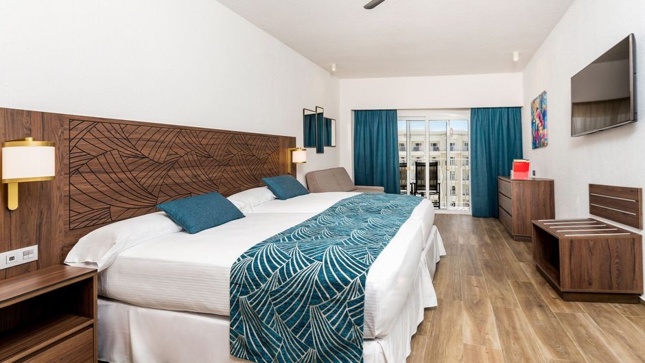 Hotel Riu Vallarta Room