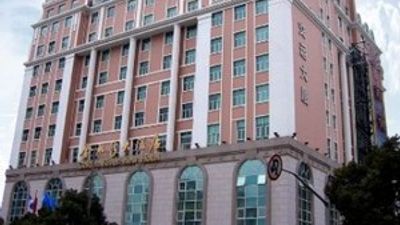 Golden River-View Hotel