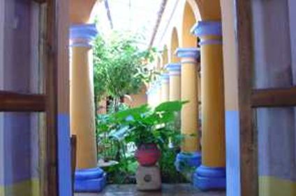Plaza Magnolias Hotel