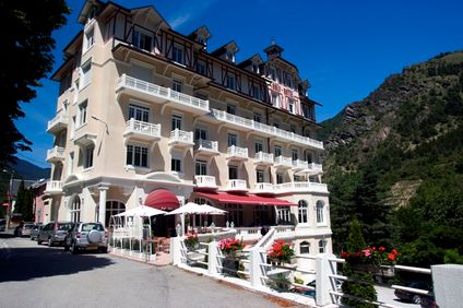 Golf Hotel