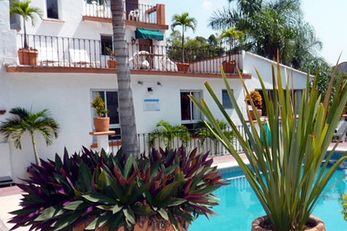 Hotel Bajo el Volcan