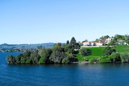 On the Point - Lake Rotorua