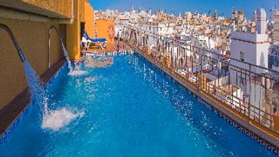 Senator Cadiz Spa Hotel Pool