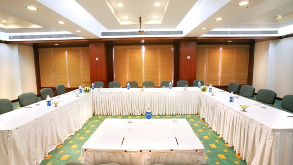 The E-Square Hotel Meeting