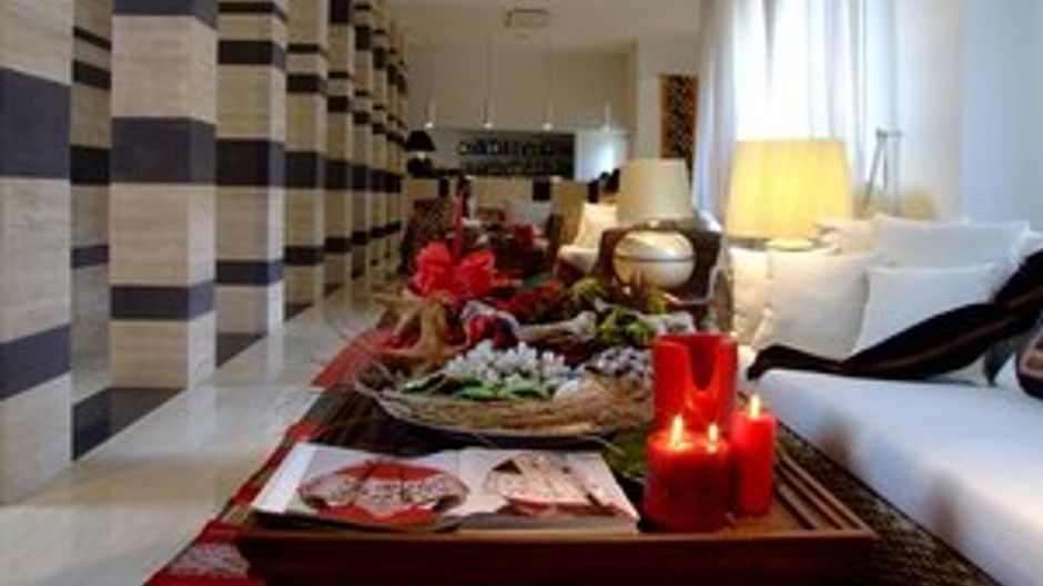 Tarthesh Hotel Lobby