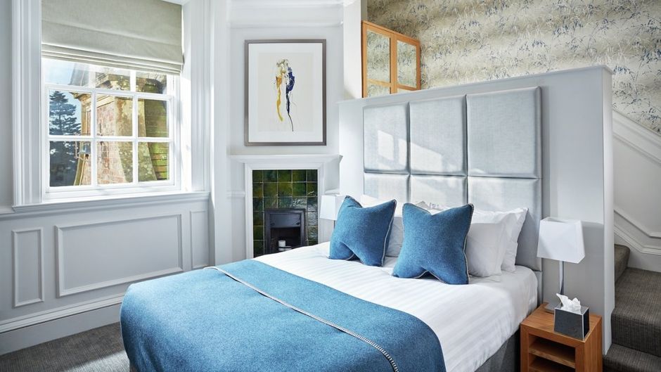 Barnett Hill Hotel Room