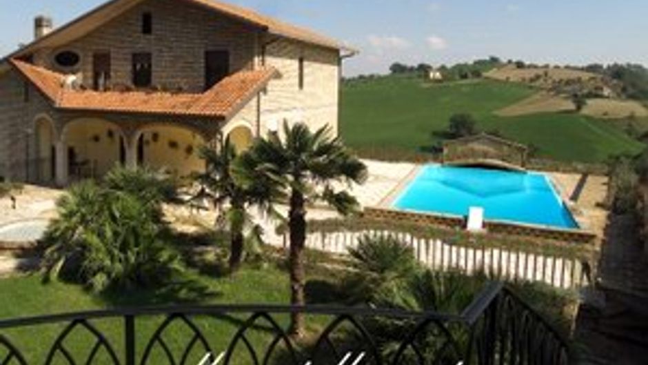 Villa Castellani Exterior
