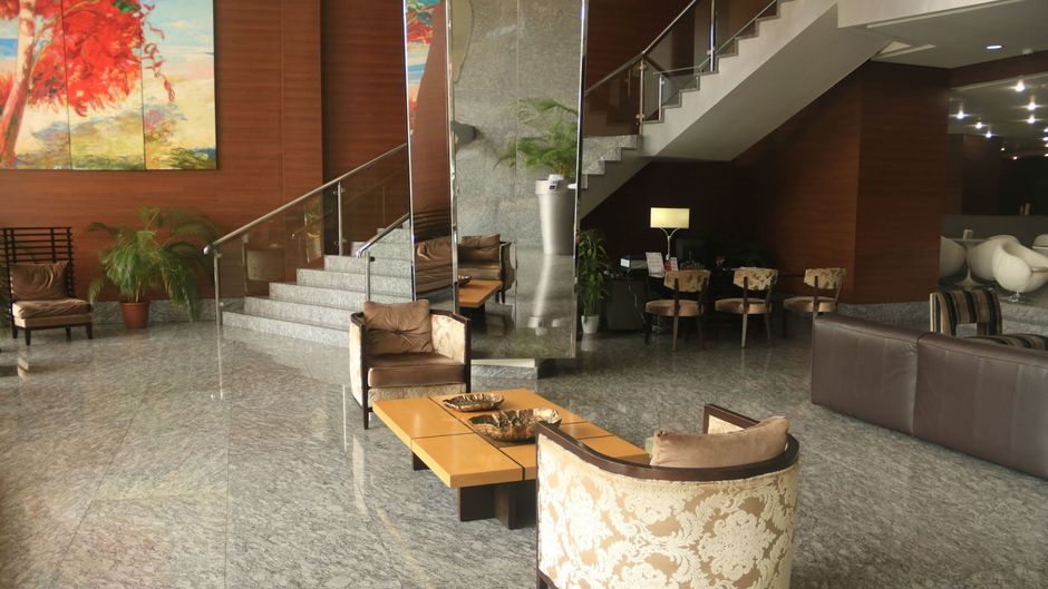Torres de Alba Hotel & Suites Lobby