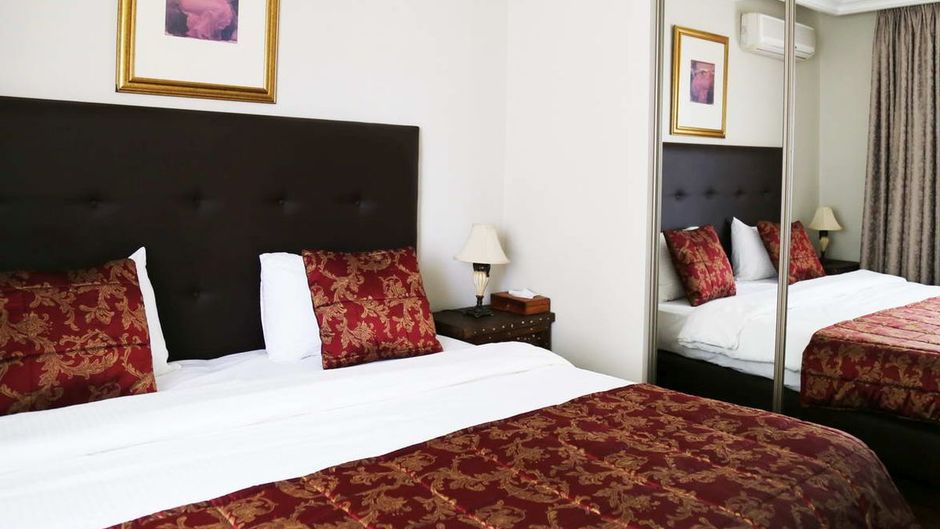 Gondola Hotel and Suites Room