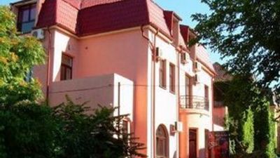 Suter Palace