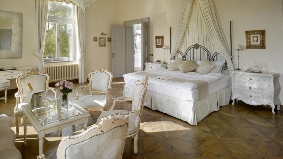 Chateau Mcely Suite