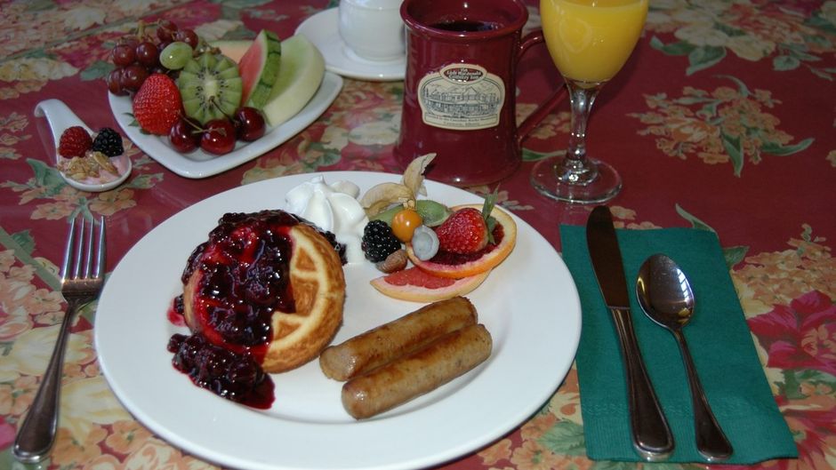 Lady Macdonald Country Inn Restaurant