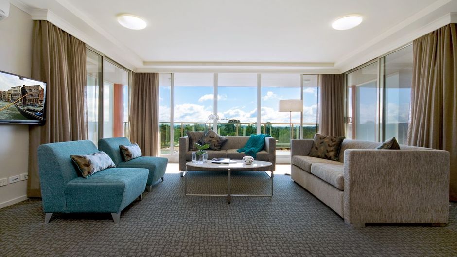 Pacific Suites Canberra Room