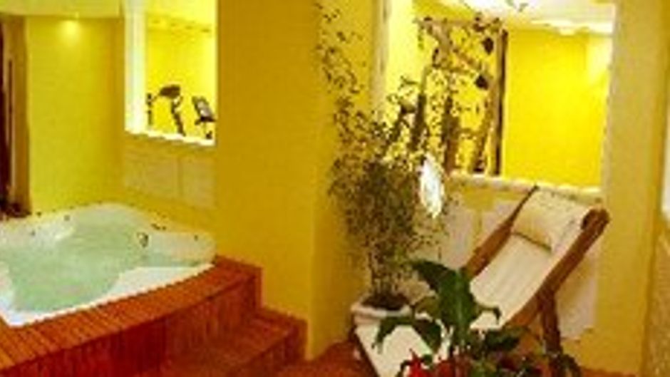 Kenton Palace Hotel Spa