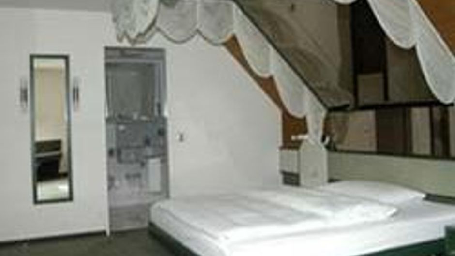 The Mittenza Suite
