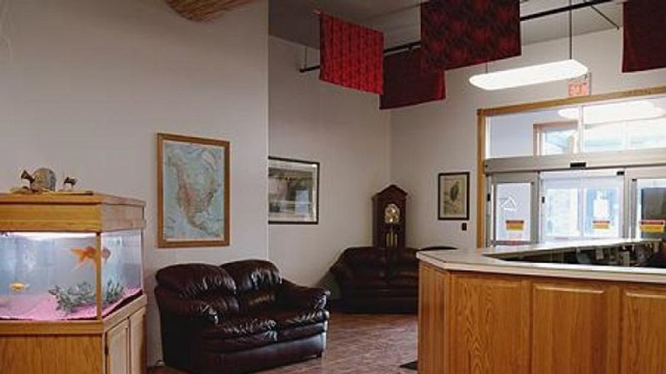 Executive House Suites Hotel and Conf Lobby