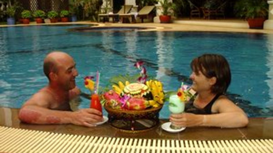 Angkor Holiday Hotel Pool