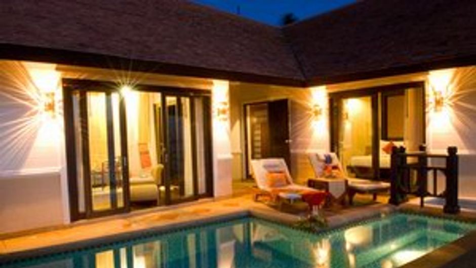 Rawi Warin Resort & Spa Suite