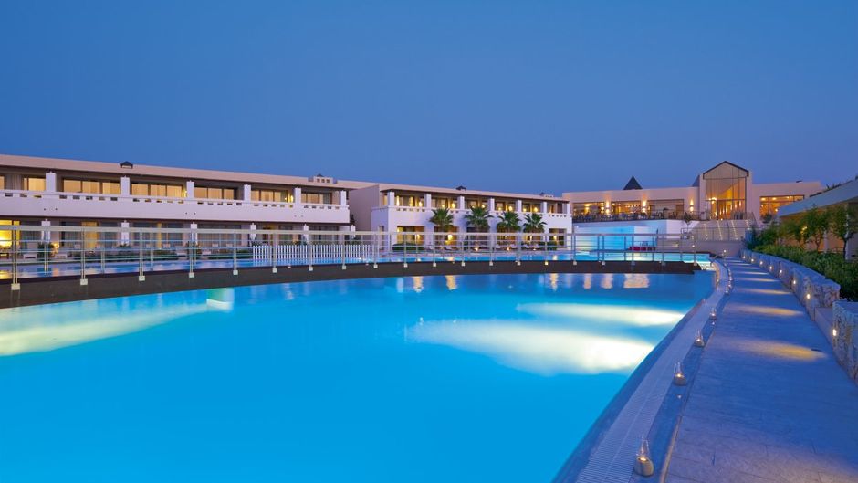 Cavo Spada Luxury Resort & Spa Pool