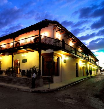 Hotel Plaza Colon