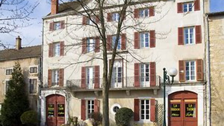 La Maison d'Olivier Leflaive Exterior