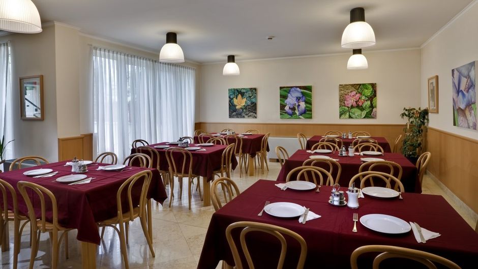 Jagello Business Hotel Restaurant