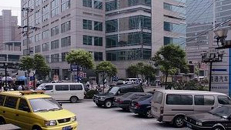 Jin Jiang Tian Cheng Hotel Exterior