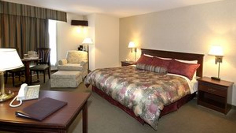 Ramada Plaza Manoir du Casino Room
