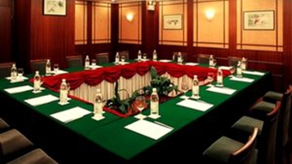 Hua Ting Guest House Meeting