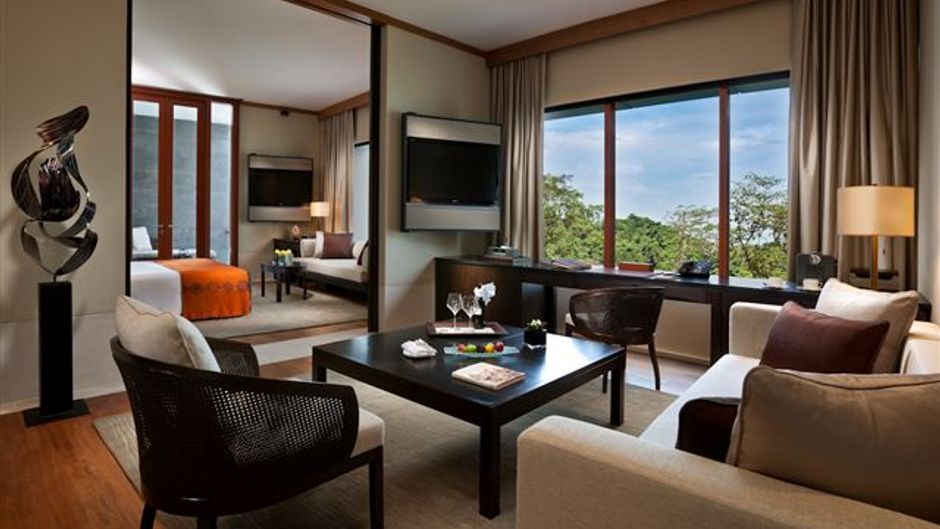 Capella Singapore Suite