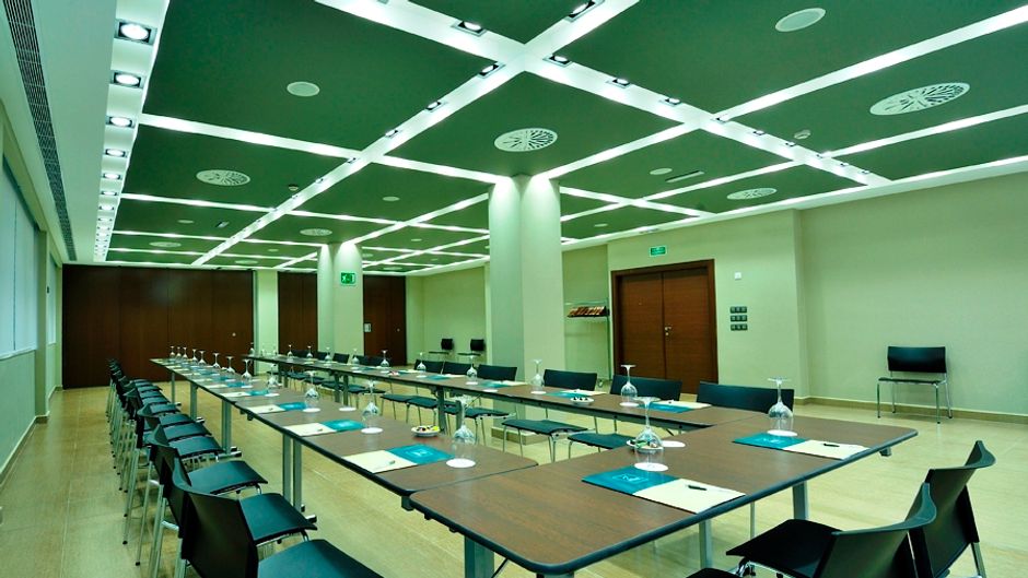 Hotel Tent Granada Meeting