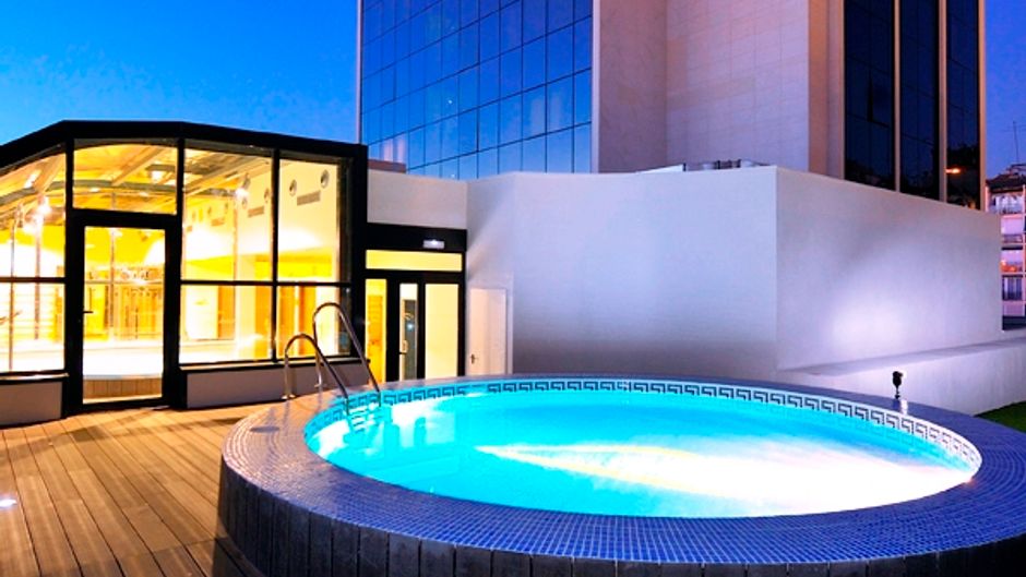 Hotel Tent Granada Pool
