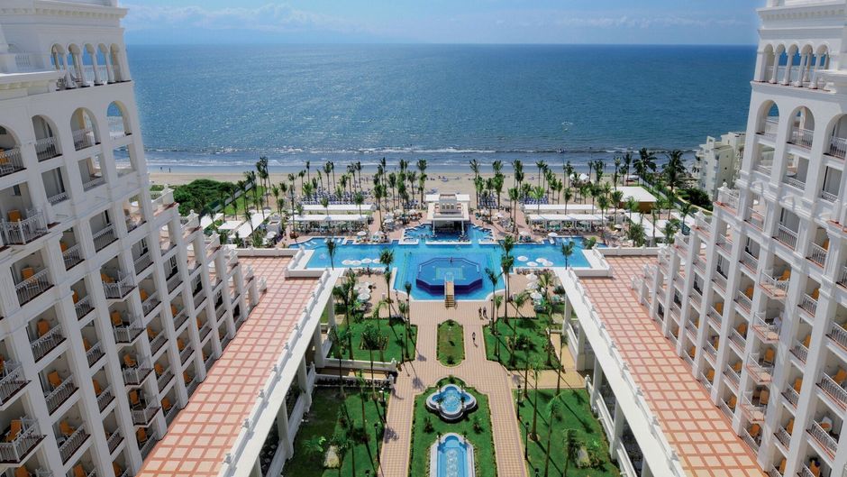 Hotel Riu Palace Pacifico Exterior