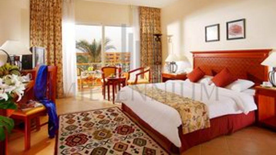 Amwaj Oyoun Resort & Spa Room