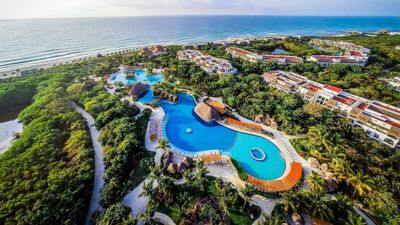 Valentin Imperial Riviera Maya