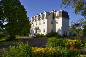 DesBarres Manor Inn