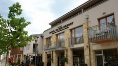 Silverine Lake Resort