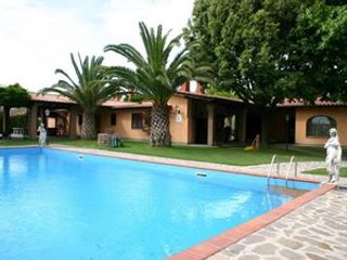 Villa Valente Village & Country Club