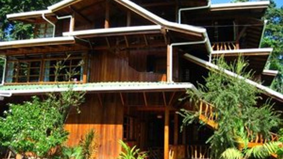 La Isla Inn Exterior