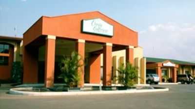 Cresta Golfview Hotel