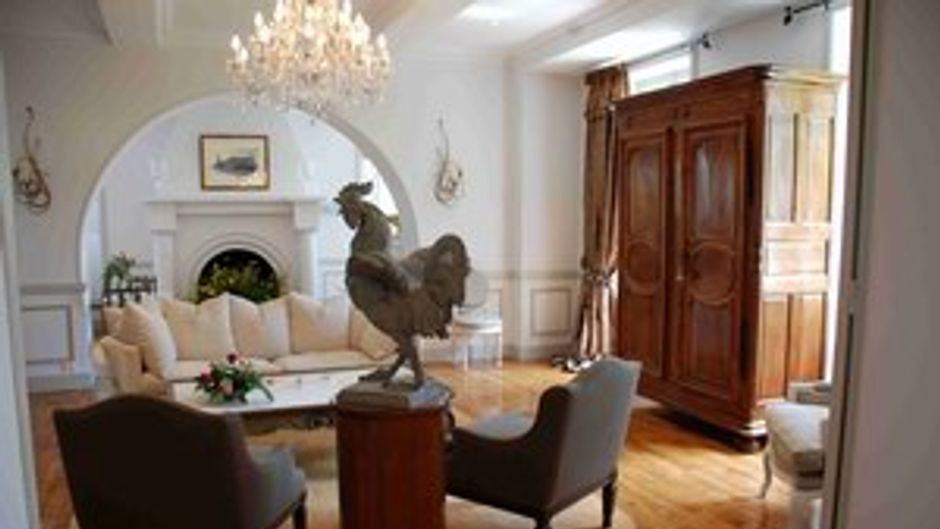 Chateau Les Charmettes Lobby